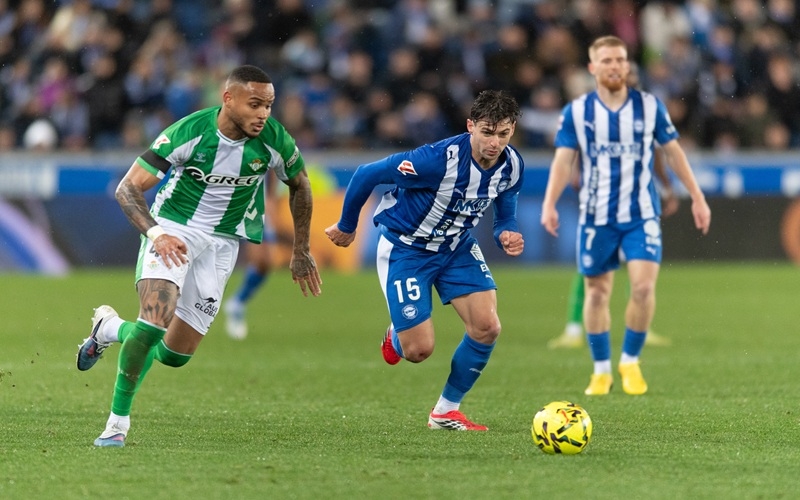 金年会体育前瞻：西班牙人状态低迷，阿拉维斯客场隐忧待解