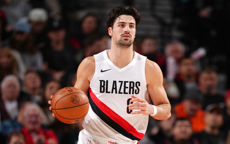 金年会体育深度分析|爵士vs开拓者前瞻：杨瀚森迎来机会窗口，开拓者冲击赛季三杀