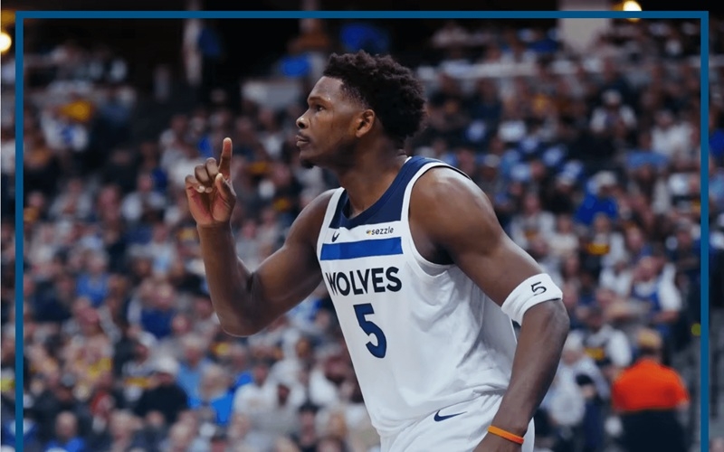 NBA战报：爱德华兹狂砍30+10，森林狼119-114客场险胜掘金，大比分扳平！